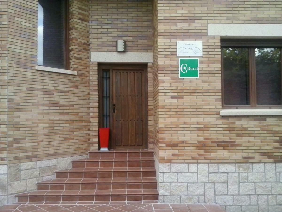 Casa Rural Mirando A Gredos Cadalso de los Vidrios Eksteriør bilde